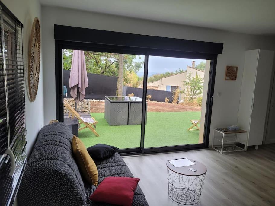 Appartement Tout Equipe En Rez-De-Jardin Entre Gard Et Ardeche Saint-Julien-de-Peyrolas Εξωτερικό φωτογραφία