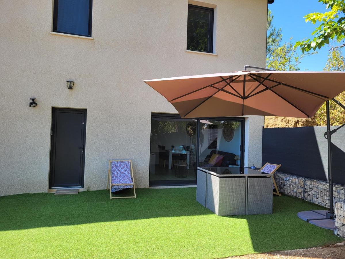 Appartement Tout Equipe En Rez-De-Jardin Entre Gard Et Ardeche Saint-Julien-de-Peyrolas Εξωτερικό φωτογραφία