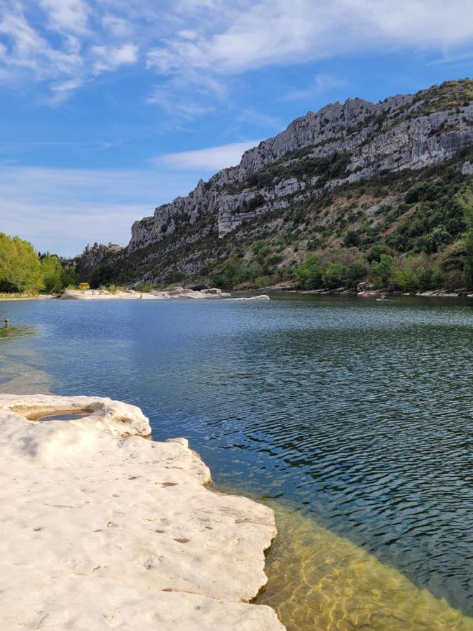 Appartement Tout Equipe En Rez-De-Jardin Entre Gard Et Ardeche Saint-Julien-de-Peyrolas Εξωτερικό φωτογραφία